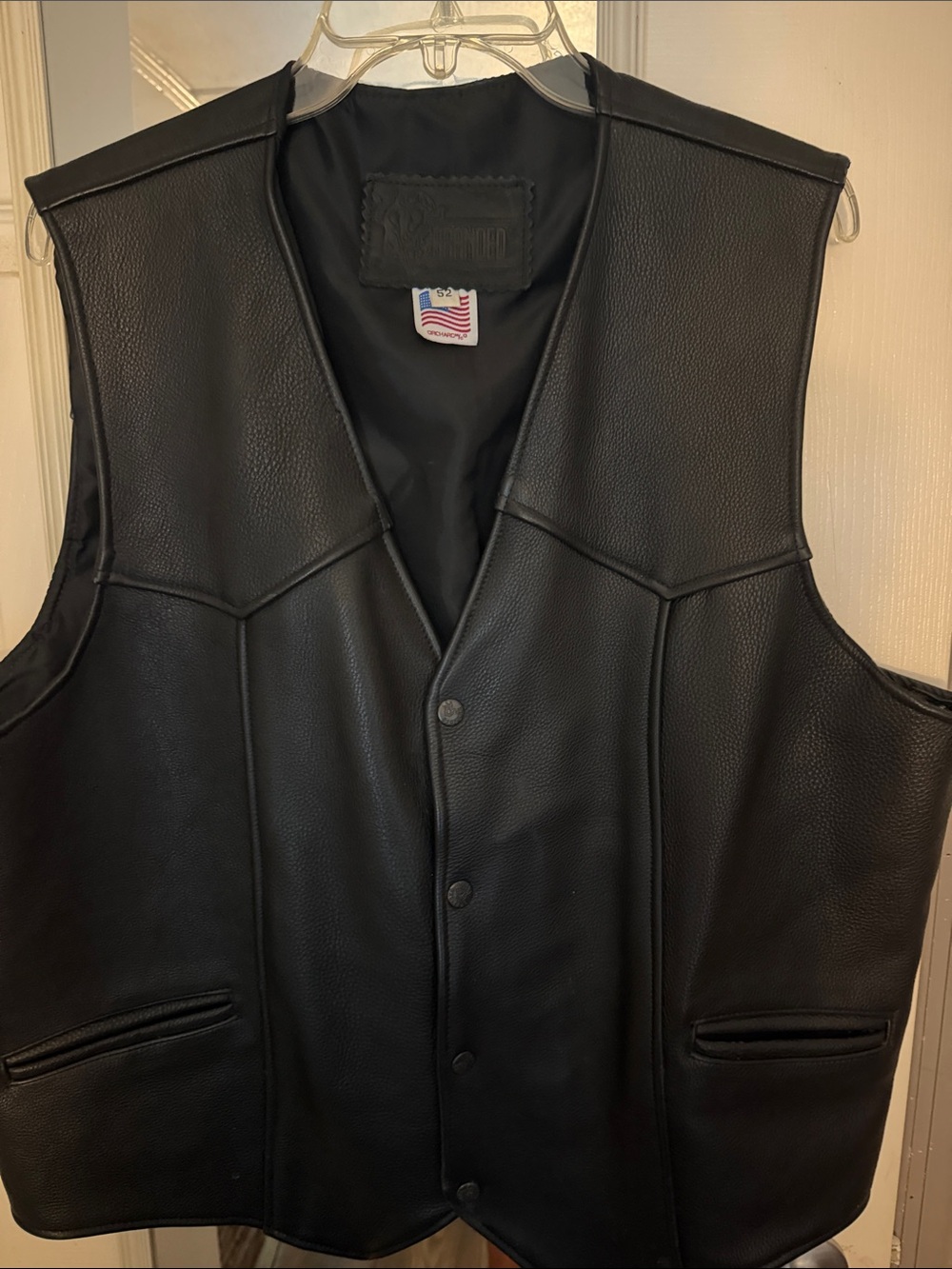 BRANDED Classic Black Leather Men's Vest - Unbranded